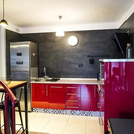 Comfortable Duplex With Garage And Working Space プエルティト・デ・グイマル