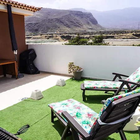 Comfortable Duplex With Garage And Working Space Apartman Puertito de Güímar