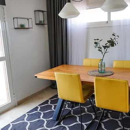 Comfortable Duplex With Garage And Working Space * プエルティト・デ・グイマル