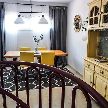 Comfortable Duplex With Garage And Working Space アパート プエルティト・デ・グイマル