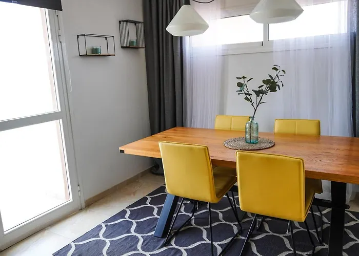 Comfortable Duplex With Garage And Working Space * Puertito de Guimar